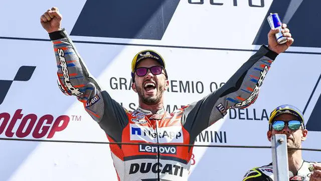 Dovizioso celebra su victoria en San Marino PASQUALE BOVE