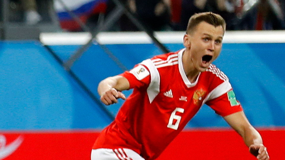 Cheryshev celebra uno de los goles anotados en el Mundial de Rusia, donde tuvo una actuación destacada. ETIENNE LAURENT (EFE)