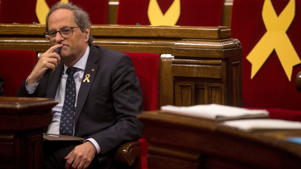 El presidente de la Generalitat, Quim Torra, durante el pleno del Parlament. QUIQUE GARCÍA (EFE)