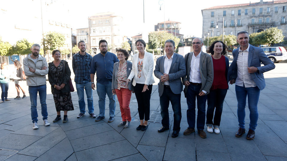 Los candidatos del BNG y Pontón, en Pontevedra. JAVIER CERVERA