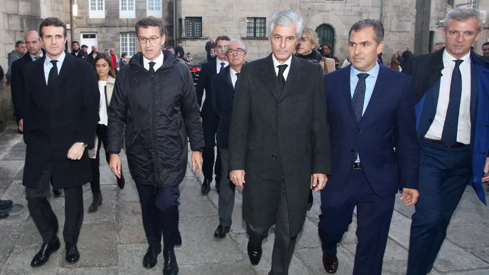 Pablo Casado, Núñez Feijóo, Adolfo Suárez, Rafa Domínguez y Alfonso Rueda. RAFA FARIÑA