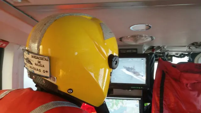 Búsqueda del percebeiro desaparecido en Ribeira. SALVAMENTO MARÍTIMO