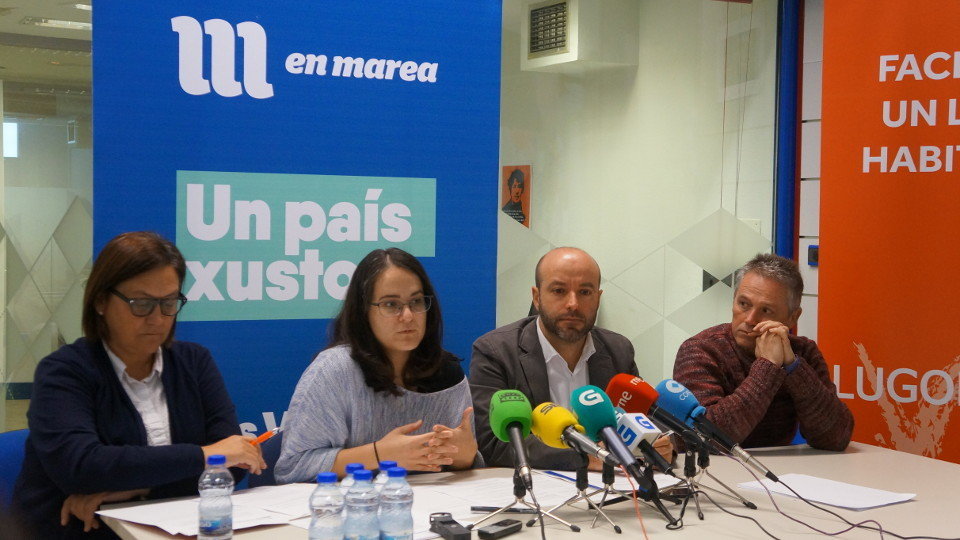 Cristina Pérez Herráez, Paula Vázquez Verao, Luís Villares y Víctor Álvarez en la sede de Lugonovo. EP