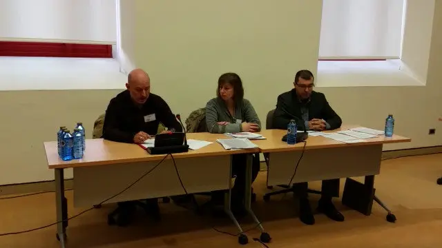 Manuel Pereira, portavoz da familia do paciente falecido sen atención médica na PAC da Estrada. PEPE FERRÍN (EFE)