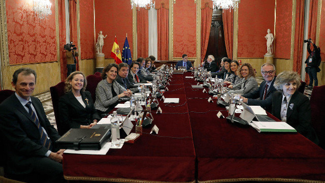 Reunión del Consejo de Ministros en Barcelona. ANDREU DALMAU (EFE)