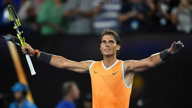Rafa Nadal celebra la victoria. LUKAS COCH (EFE)