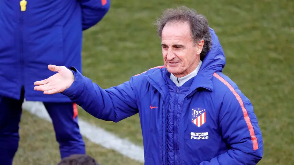 Óscar Ortega, en el entrenamiento del Atlético de Madrid de este martes. ZIPI (EFE)