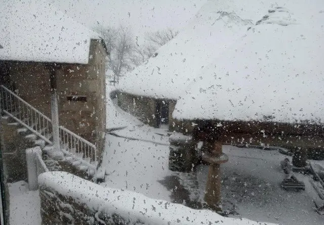 Nevando en Piornedo. ANDREA ALONSO