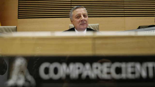 José Blanco comparece en la comisión de investigación del accidente del Alvia. EFE