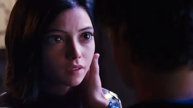 Una escena de la película de ciencia ficción 'Alita Battle Angel'. EP