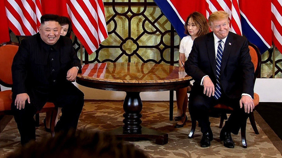 Reunión del presidente de EE UU, Donald Trump, y el líder norcoreano, Kim Jong-un. EFE