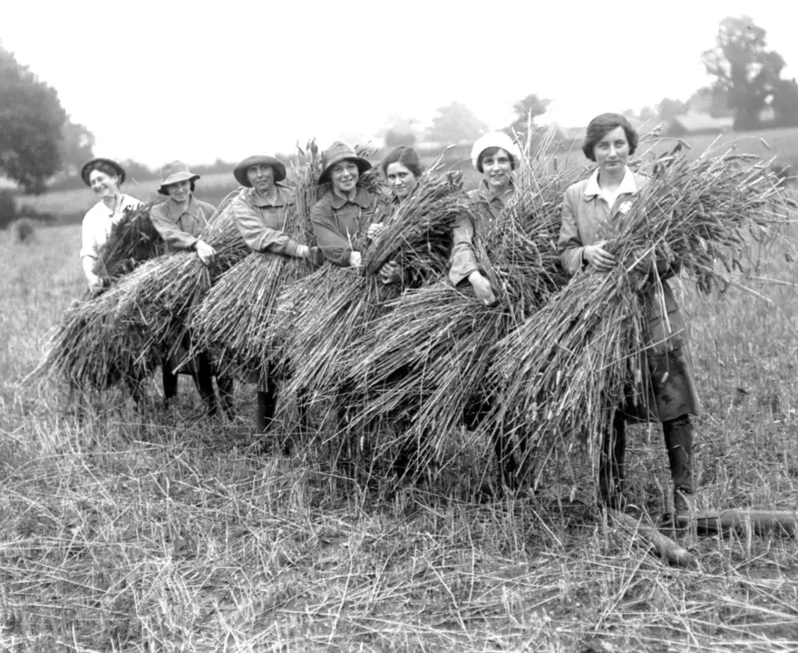 womens-land-army-topfotocouk