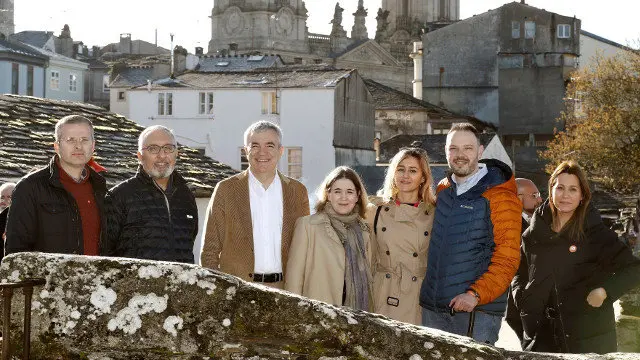 A cabeza de lista de Cs ao Parlamento Europeo, Luís Garicano, xunto aos cabezas de lista da formación ao Congreso. ELISEO TRIGO (EFE)