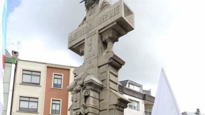 Monumento aos Mártires de Carral. ARCHIVO