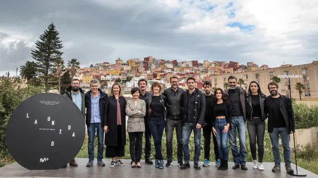 Dani de la Torre xunto ao elenco de &#39;La Unidad&#39;. MOVISTAR +