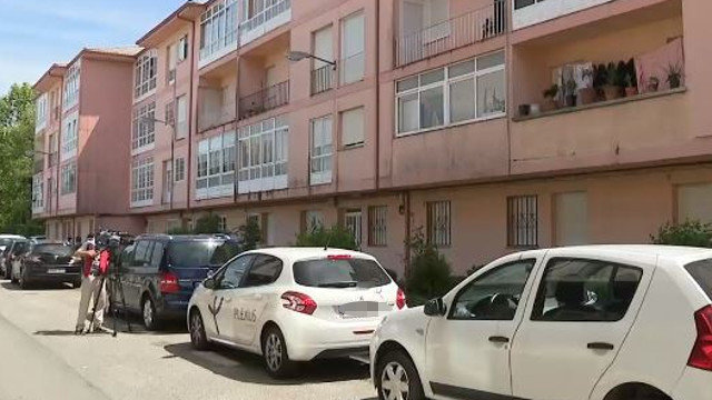 Los vecinos de Vilaxoán salvaron a la mujer de recibir una paliza. TVG