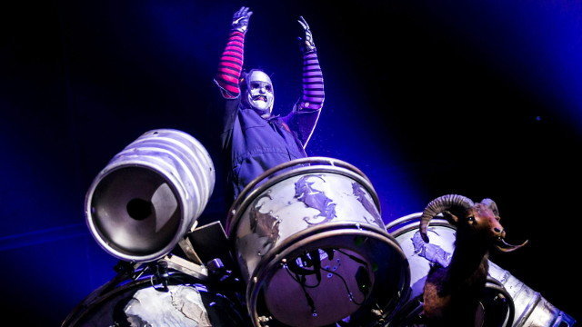 O batería de Slipknot, Shawn Crahan, durante un concerto. EFE