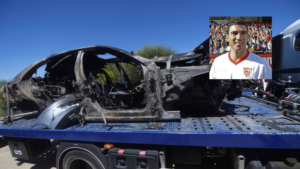 El coche de Reyes, tras el accidente.RAFAEL ALCAIDE