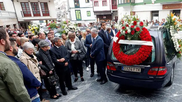 Despedida del joven asesinado. EFE