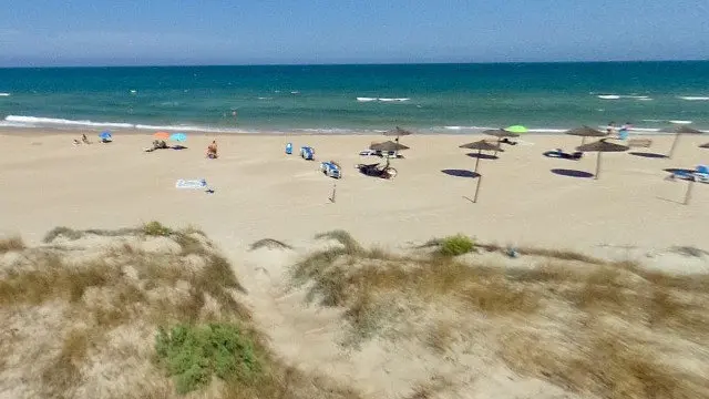 Playa naturista en Cullera. google maps