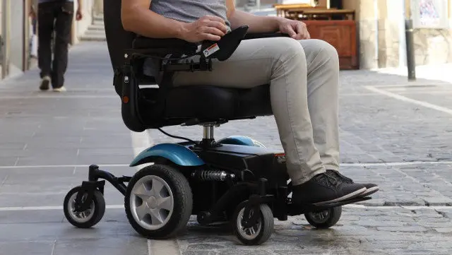 Silla de ruedas eléctricas. Hasta 14 km h