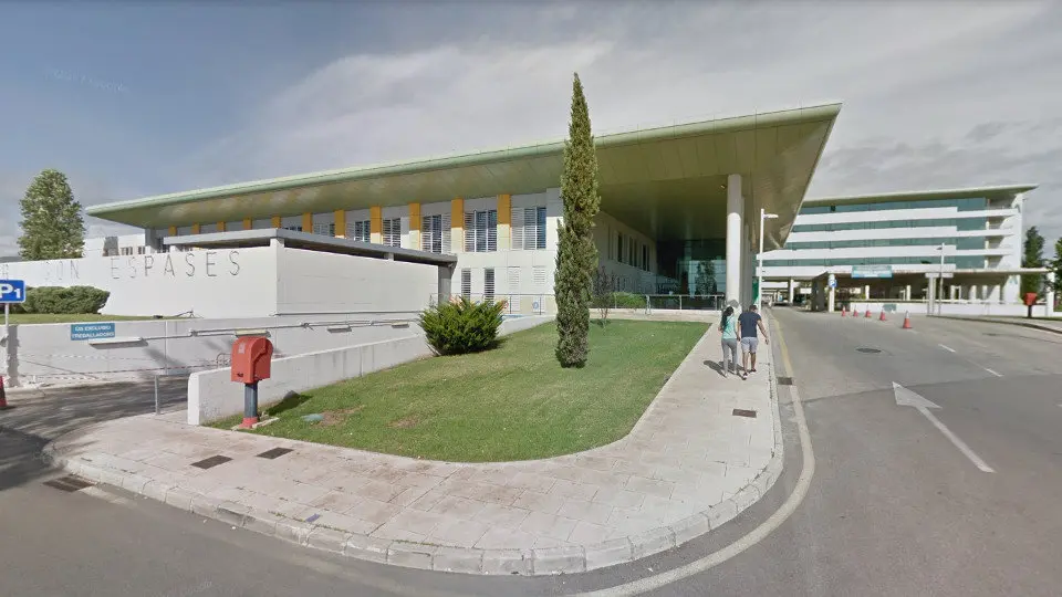 La menor permanece ingresada en el Hospital Son Espases. GSV