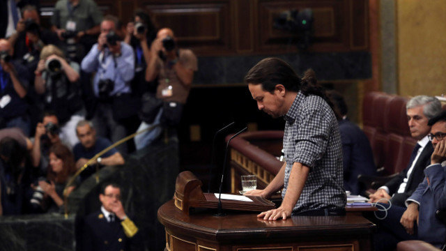 Pablo Iglesias, este lunes en el Congreso. KIKO HUESCA (EFE)