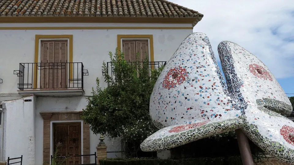 Vivienda en la que se produjo la agresión machista. JOSÉ MANUEL VIDAL (EFE)