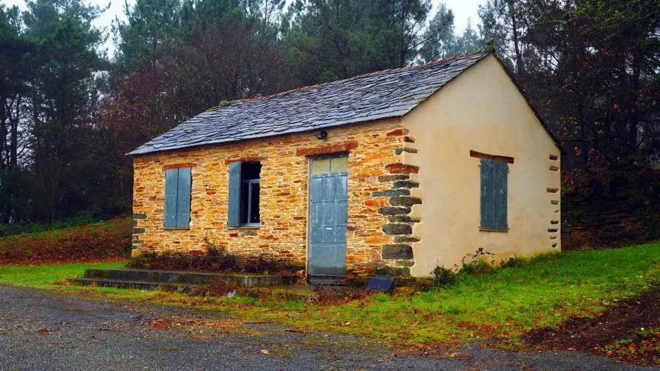 Imaxe dunha escola unitaria na provincia de Lugo. EP