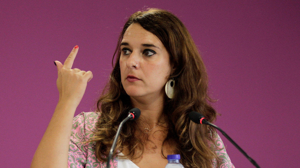 Noelia Vera, durante la rueda de prensa posterior a la reunión del Consejo de Coordinación del partido. MARCEL GUINOT (EFE)