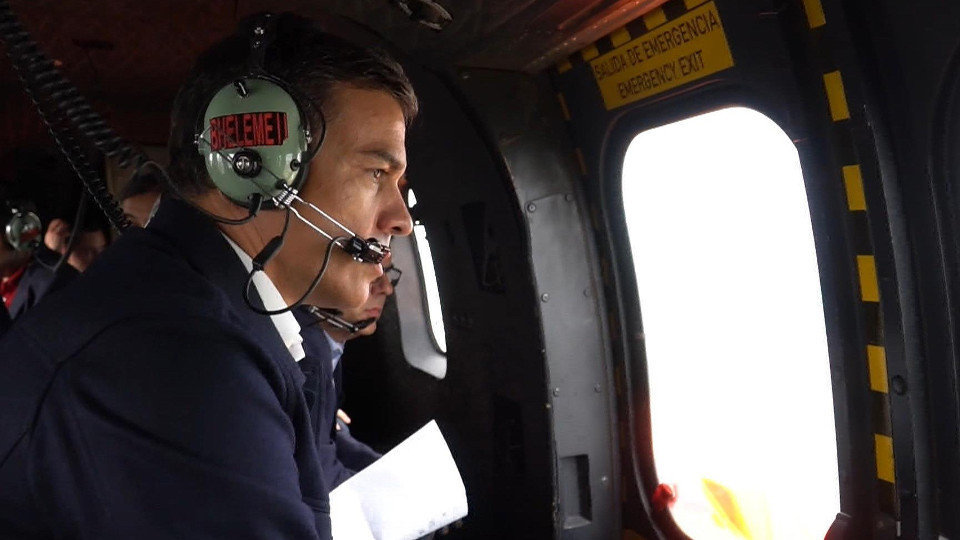 El presidente del Gobierno en funciones, Pedro Sánchez, ha realizado un recorrido en helicóptero hacia Orihuela. PRESIDENCIA DEL GOBIERNO