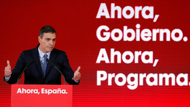 Pedro Sánchez durante a presentación do programa electoral do seu partido. CHEMA MOYA (EFE)