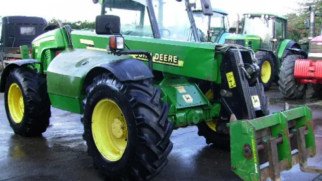 Una carretilla telesc&oacute;pica. EP