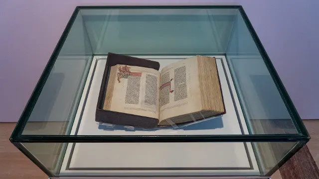 La Biblia Kennicott, en el Gaiás. EP