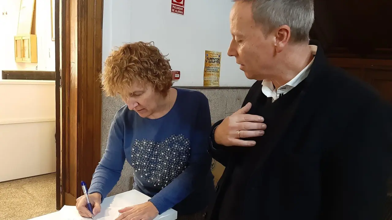 Concelleira do PP en Riós asina en contra deste novo recorte da Xunta nos servizos sanitarios públicos. EUROPA PRESS