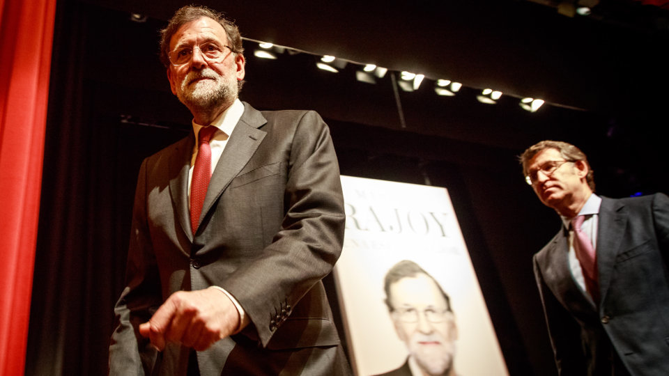 Mariano Rajoy y Alberto Núñez Feijóo, en Santiago. LUIS POLO (AGN)