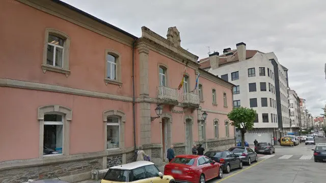 Exterior de los juzgados de Monforte. GSV