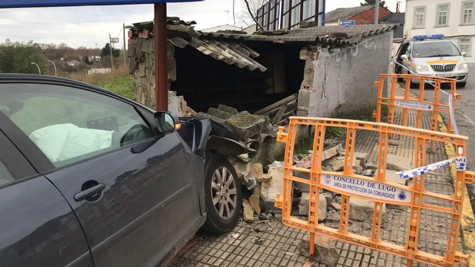 O vehículo sinistrado. EP