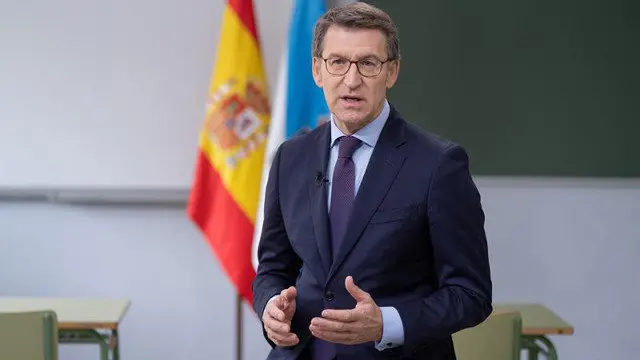 Feijóo, desde el IES Blanco Amor de Ourense. DAVID CABEZÓN