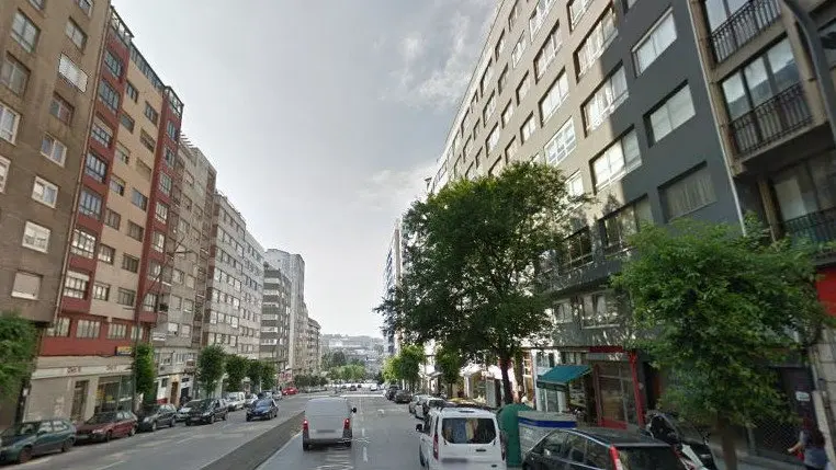 Zona en la que se produjo la pelea, en la Ronda de Outeiro de A Coruña. GOOGLEMAPS