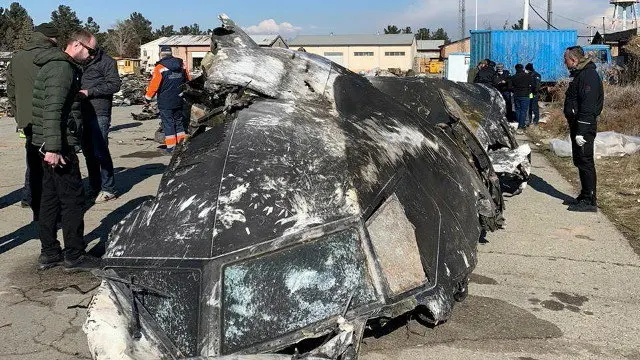 Restos do avión ucraíno. EFE