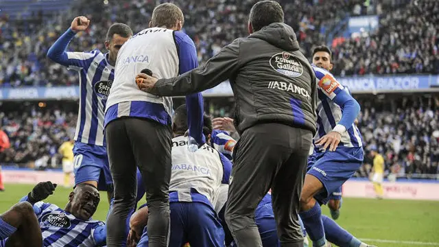 Celebración en el Dépor-Cádiz. DEPORTIVO