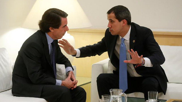 Aznar y Guaidó. JUAN CARLOS HIDALGO