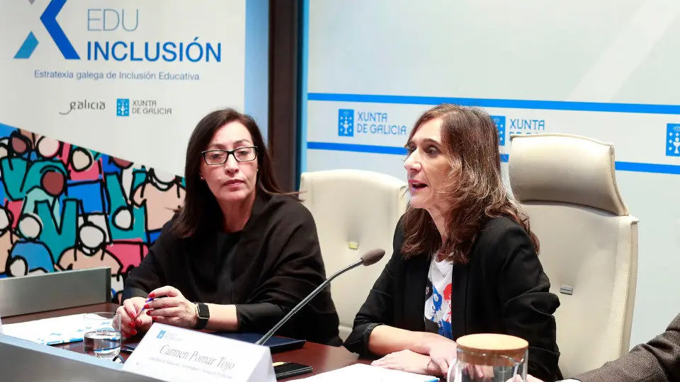 A conselleira de Educación, Universidade e Formación Profesional, Carmen Pomar, presentaen rolda de prensa o Protocolo para a intervención psicoeducativa da dislexia e outras dificultades específicas da aprendizaxe. Estará acompañada da presidenta da Asociación Galega de Dislexia (Agadix), Esther López Carbajales, coa que asinará un convenio de colaboración.