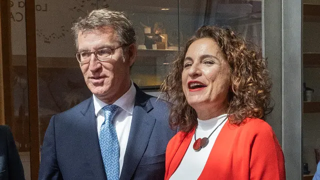 O presidente da Xunta, Alberto Núñez Feijóo, participa na presentación do Anuario 2019 elaborado polo Foro Económico de Galicia, durante a que impartirá unha conferencia a ministra de Hacienda en funcións, María Jesús Montero Cuadrado. Sede de Afundación Obra Social Abanca na Coruña, 30/07/19.