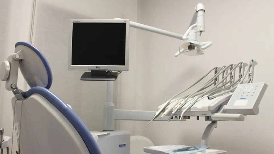 Cl&iacute;nica dental. EP