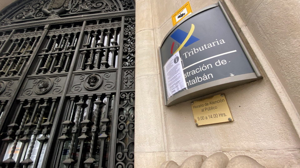 Oficina de la Agencia Tributaria en Madrid.EFE