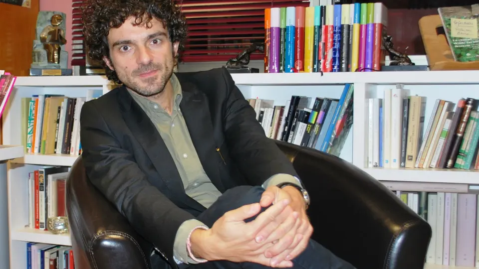 Henrique Alvarellos. EP