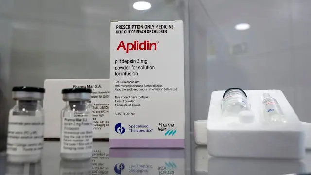 8e7bd69cabecf10637a78fa7241ff08cdf449075w