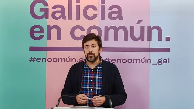 Generated by  IJG JPEG Library
Generated by  IJG JPEG Library